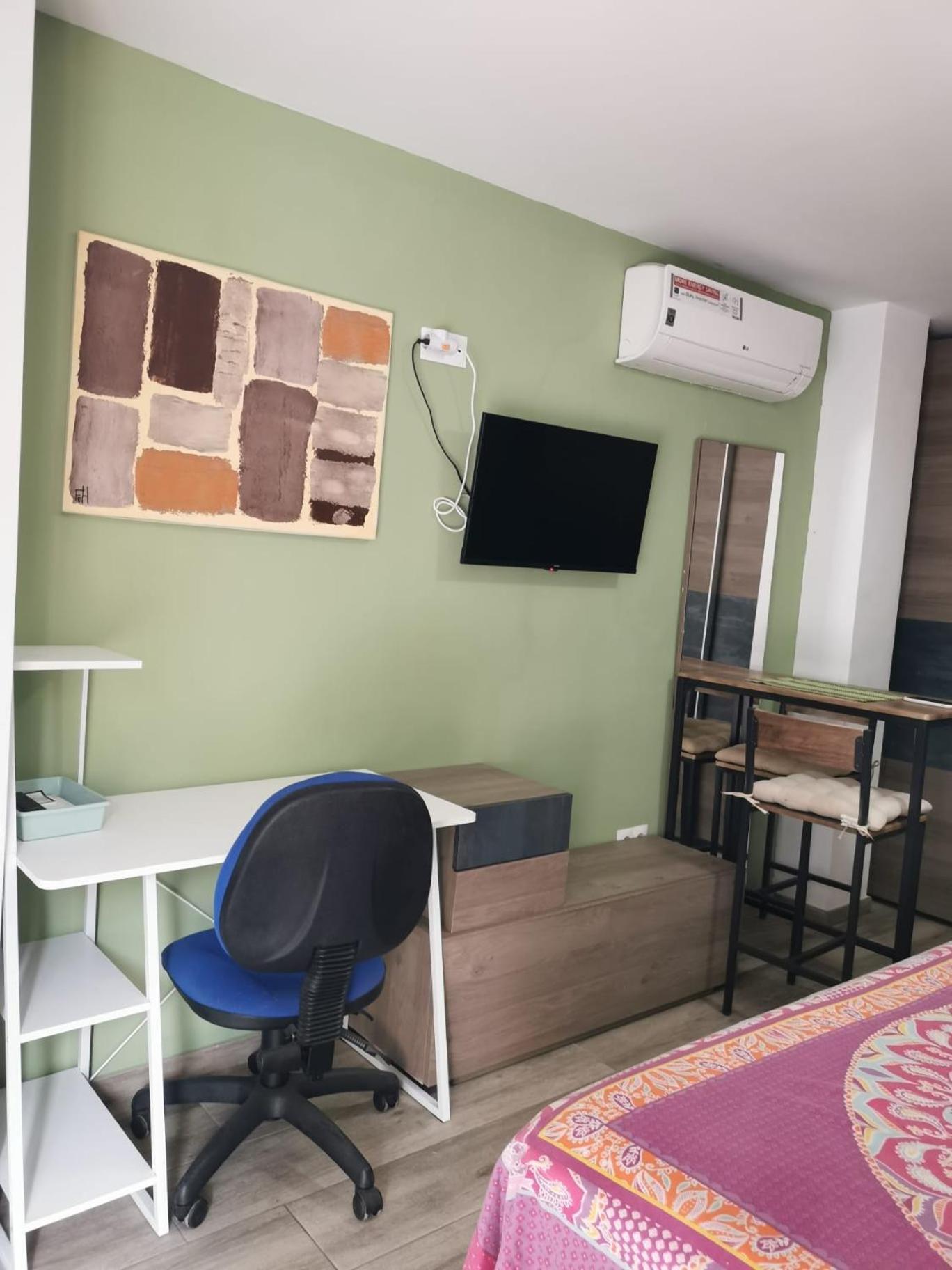 Casa Hombre Blanco Lejlighed Málaga Eksteriør billede