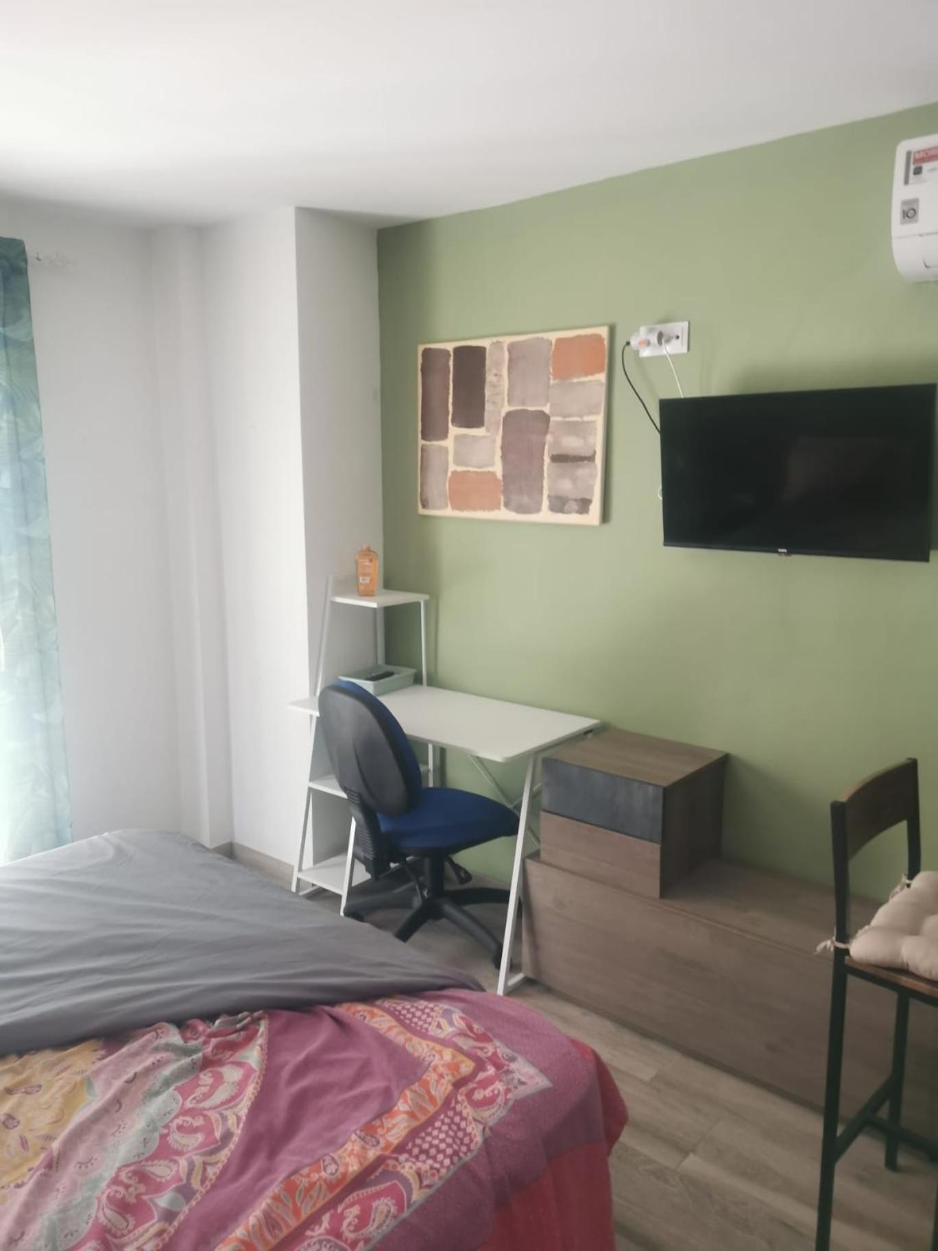 Casa Hombre Blanco Lejlighed Málaga Eksteriør billede